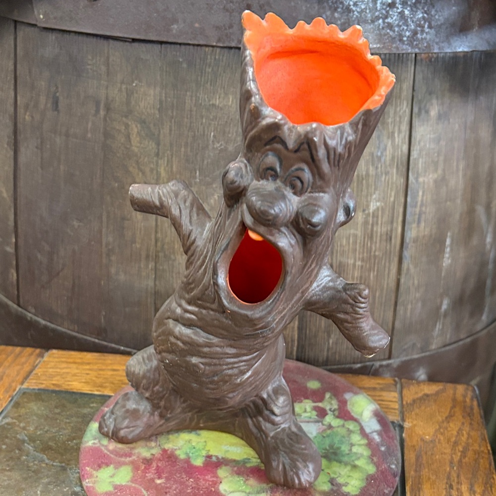 1970s Vintage Byron Molds Ceramic Halloween Ghost Tree